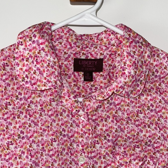 Liberty of London J.Crew Sz. 0 Pink Floral Peter Pan Collar Button Down Shirt - Picture 2 of 6